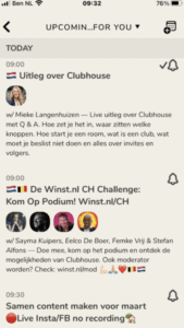 Scrollen door aankomende gesprekken Clubhouse